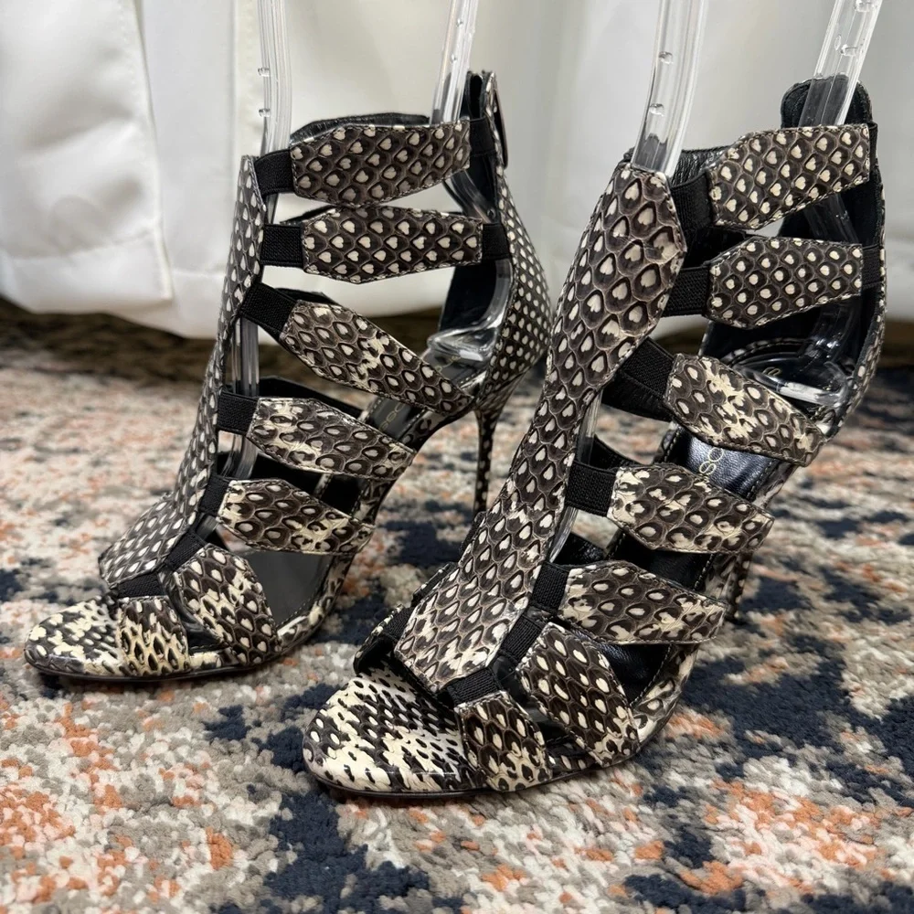 NWOT Sergio Rossi ‘Meccano Elaphe’ Cutout Heeled Sandals in Cream & Gray Snake 5